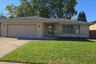 947 E 169th St, South Holland, IL 60473 - Photo 1