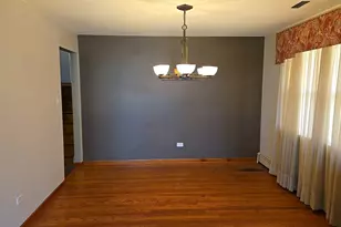 947 E 169th St, South Holland, IL 60473 - Photo 15