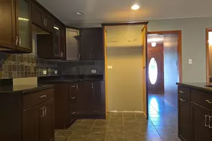 947 E 169th St, South Holland, IL 60473 - Photo 9