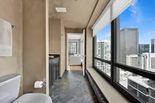 130 N Garland Ct, Chicago, IL 60602 - Photo 31