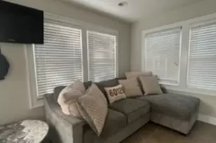 634 S Spring Rd, Elmhurst, IL 60126 - Photo 11