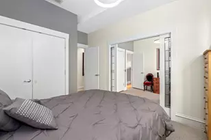 888 S Michigan Ave, Chicago, IL 60605 - Photo 15