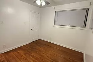 8401 S Scottsdale Ave, Chicago, IL 60652 - Photo 9