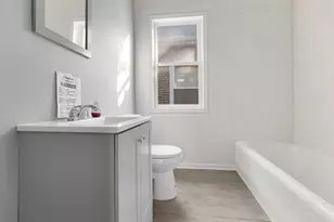 6954 S Paulina St, Chicago, IL 60636 - Photo 9