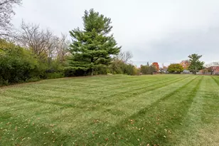 2009 Countryside Ln, Round Lake Beach, IL 60073 - Photo 27