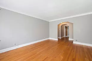 5256 W Wolfram Ave, Chicago, IL 60641 - Photo 5