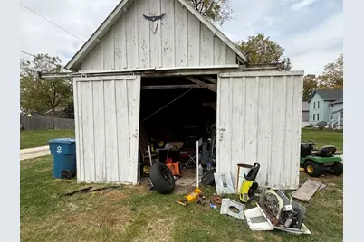 201 N Meadow Street, Grant Park, IL 60940 - Photo 17