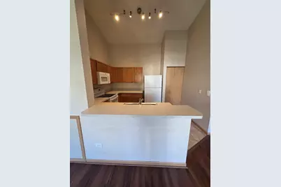 2125 Silverstone Drive #2113, Carpentersville, IL 60110 - Photo 7