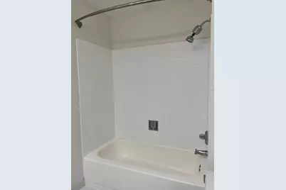 10 E Ontario Street #5104, Chicago, IL 60611 - Photo 13