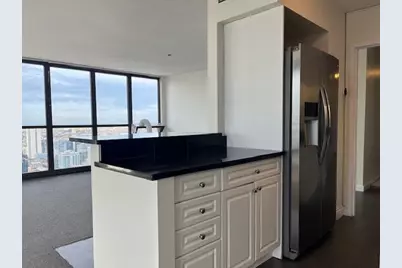 10 E Ontario Street #5104, Chicago, IL 60611 - Photo 9