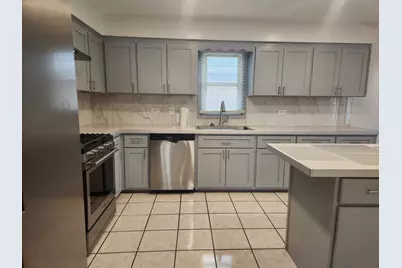 11723 S Avenue J, Chicago, IL 60617 - Photo 11