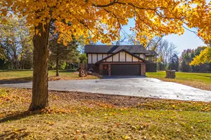 3312 N 1475 East Rd, Heyworth, IL 61745 - Photo 39