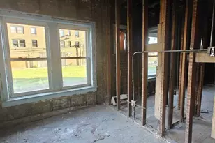 7524 S Colfax Ave, Chicago, IL 60649 - Photo 21