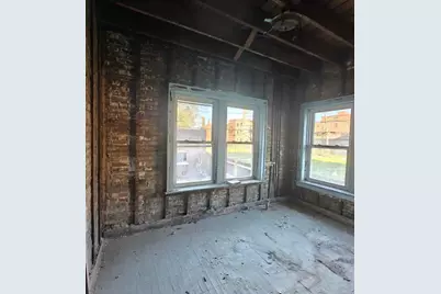 7524 S Colfax Avenue, Chicago, IL 60649 - Photo 23