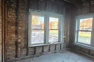 7524 S Colfax Ave, Chicago, IL 60649 - Photo 23