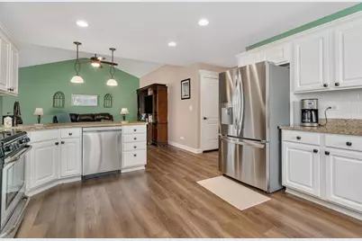 921 Casey Drive, Minooka, IL 60447 - Photo 9