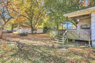 107 W Byron St, Sidney, IL 61877 - Photo 27