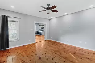 205 E Kyle St, Ogden, IL 61859 - Photo 13