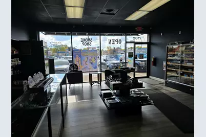 7182 Dempster Street, Morton Grove, IL 60053 - Photo 11