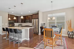 2972 Trillium Ct E, Aurora, IL 60506 - Photo 11