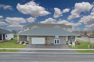 2050 Isabella Ln, Minooka, IL 60447 - Photo 3