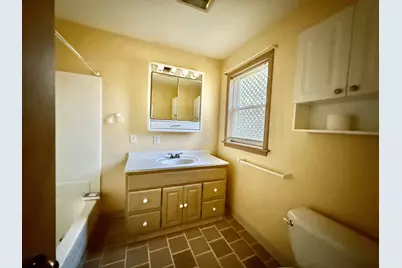 422 Chartres Street, Lasalle, IL 61301 - Photo 19