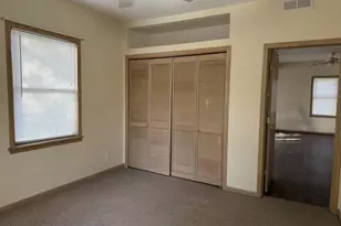 422 Chartres St, Lasalle, IL 61301 - Photo 17