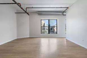 805 N Milwaukee Ave, Chicago, IL 60642 - Photo 9