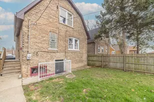 9154 S May St, Chicago, IL 60620 - Photo 11