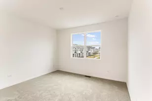 311 Kingsport Dr, South Elgin, IL 60177 - Photo 17