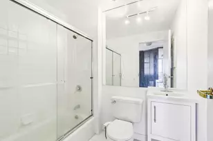 345 W Fullerton Pkwy, Chicago, IL 60614 - Photo 19