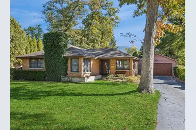 1473 Edgewood Road, Lake Forest, IL 60045 - Photo 1