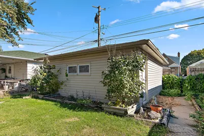6731 S Kolin Avenue, Chicago, IL 60629 - Photo 23