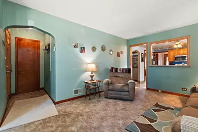 6731 S Kolin Avenue, Chicago, IL 60629 - Photo 3