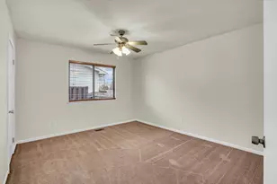 2711 Clayton Blvd, Champaign, IL 61822 - Photo 17