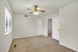 2711 Clayton Blvd, Champaign, IL 61822 - Photo 23