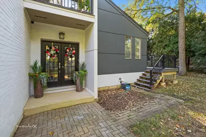 27W041 Walz Way, Wheaton, IL 60189 - Photo 5