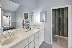 27W041 Walz Way, Wheaton, IL 60189 - Photo 33