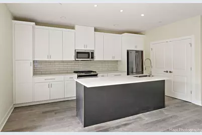 319 S Glendale Avenue #204, Barrington, IL 60010 - Photo 13