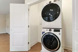 319 S Glendale Ave, Barrington, IL 60010 - Photo 11