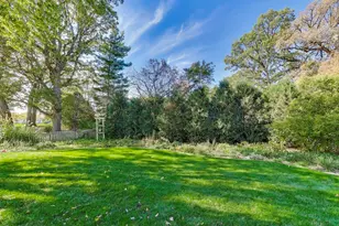 402 Hankes Rd, Sugar Grove, IL 60554 - Photo 57