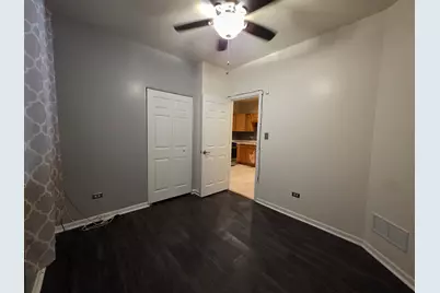 [Address not provided], Chicago, IL 60649 - Photo 11
