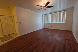 [Address not provided], Chicago, IL 60649 - Photo 3