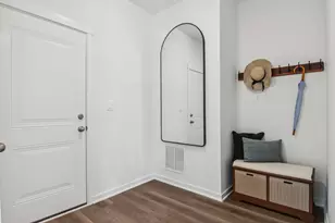 314 Astor Ct, Elgin, IL 60124 - Photo 15