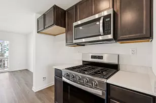 879 Briar Gln Ct, Hampshire, IL 60140 - Photo 5