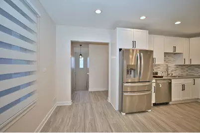 [Address not provided], Chicago, IL 60630 - Photo 13