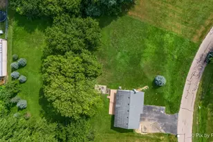 1233 Lakewood Dr, Lake Holiday, IL 60552 - Photo 33