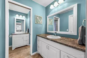 1233 Lakewood Dr, Lake Holiday, IL 60552 - Photo 25