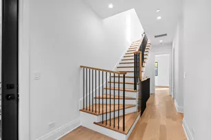 2832 N Racine Ave, Chicago, IL 60657 - Photo 15