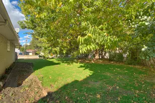 10001 S Komensky Ave, Oak Lawn, IL 60453 - Photo 23